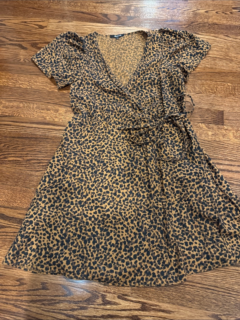 Madewell 100% Cotton Short Sleeve Wrap Dress in Animal Print Size Small